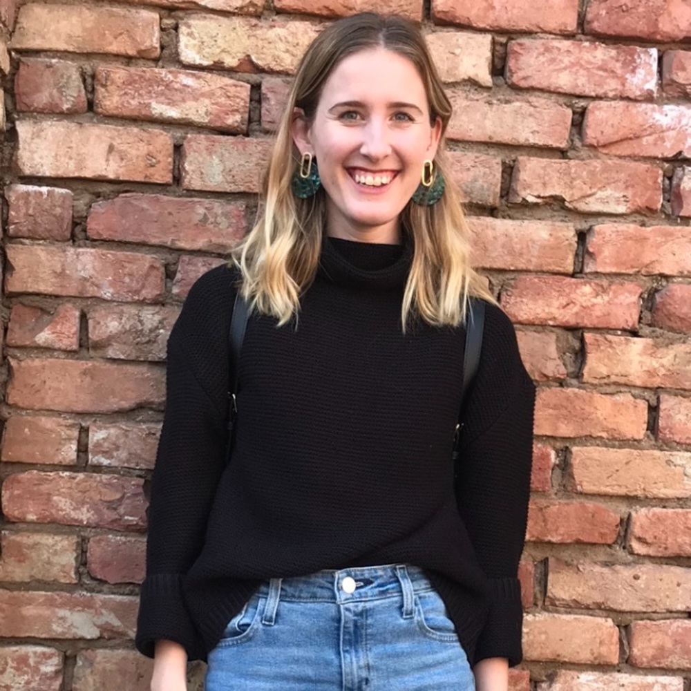 Meet your Posher, Hailey